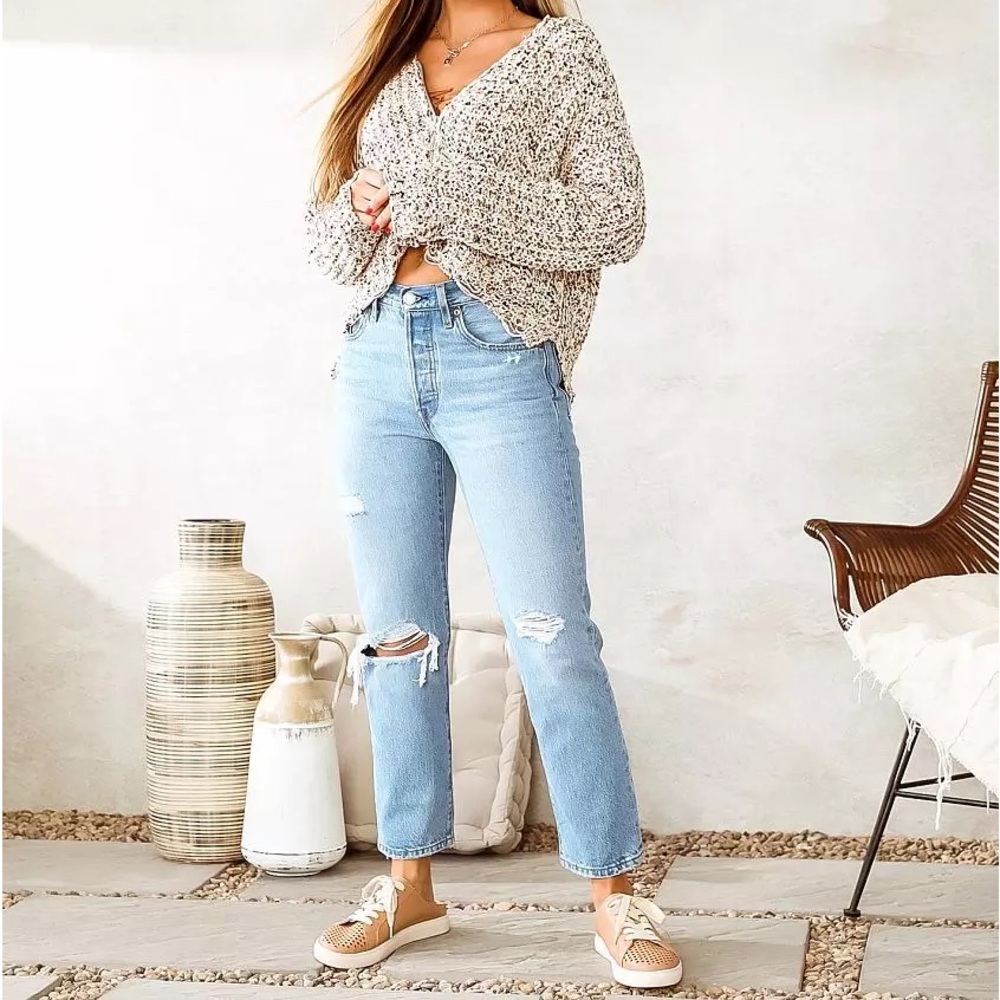 LEVI’S 501® DISTRESSED SKINNY WOMEN'S JEANS